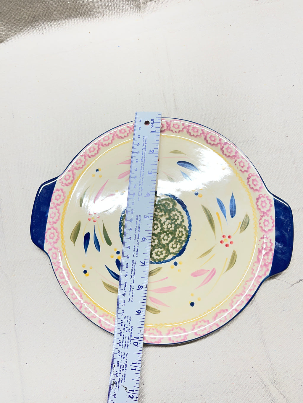 Temp-tations Old World Floral Round Handled Baking Dish Trivet Lid