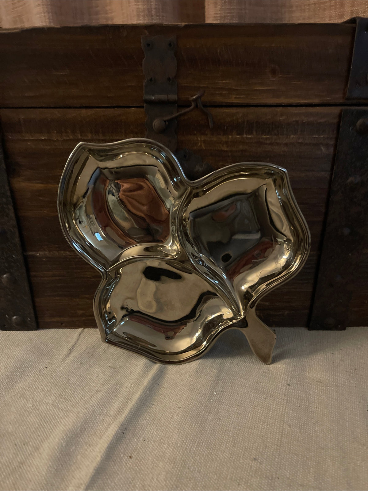 Divided Glass Dish Maple Leaf Candy Nuts Trinkets