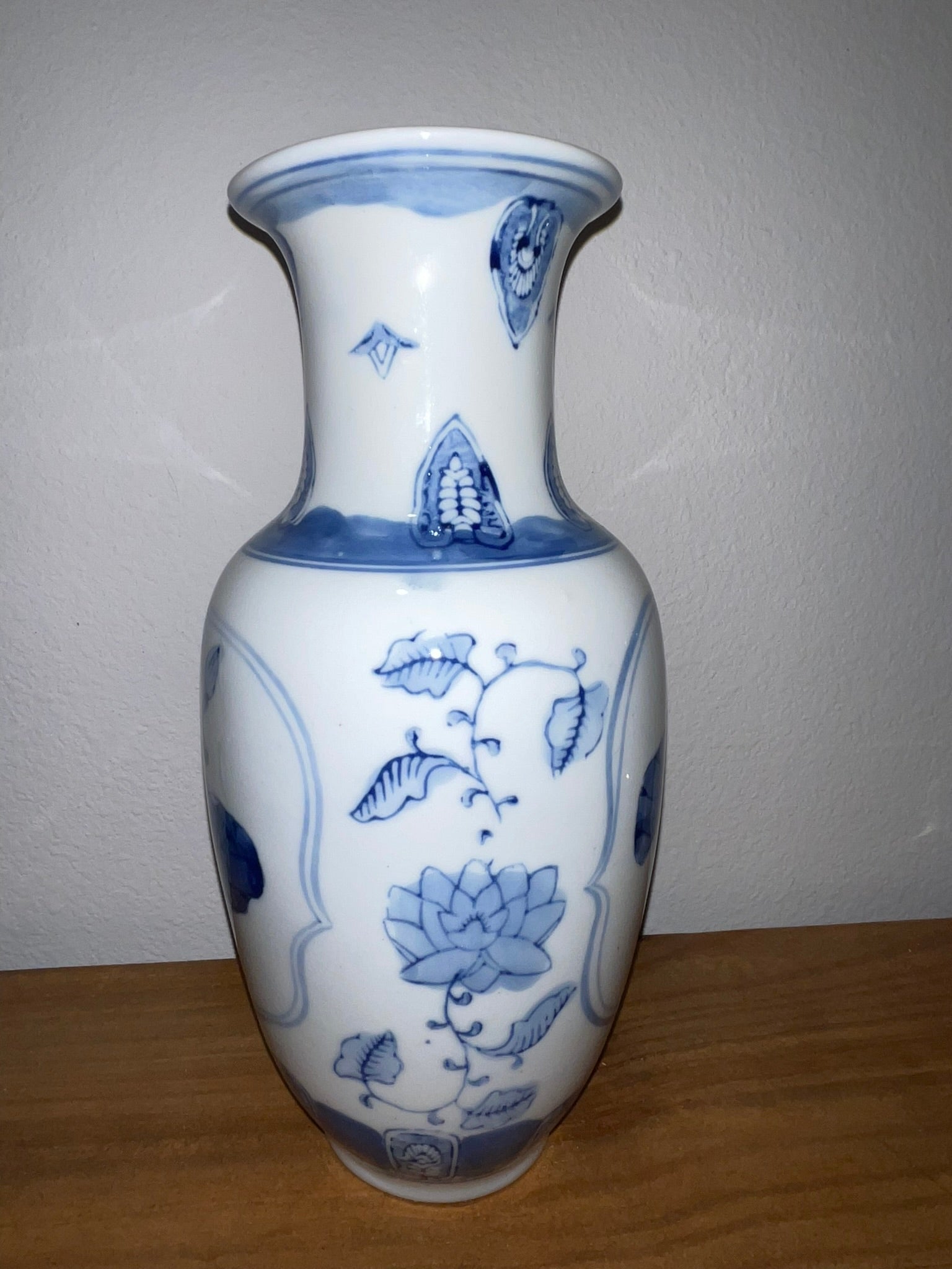 Bottom of vase showing Made in China stamp