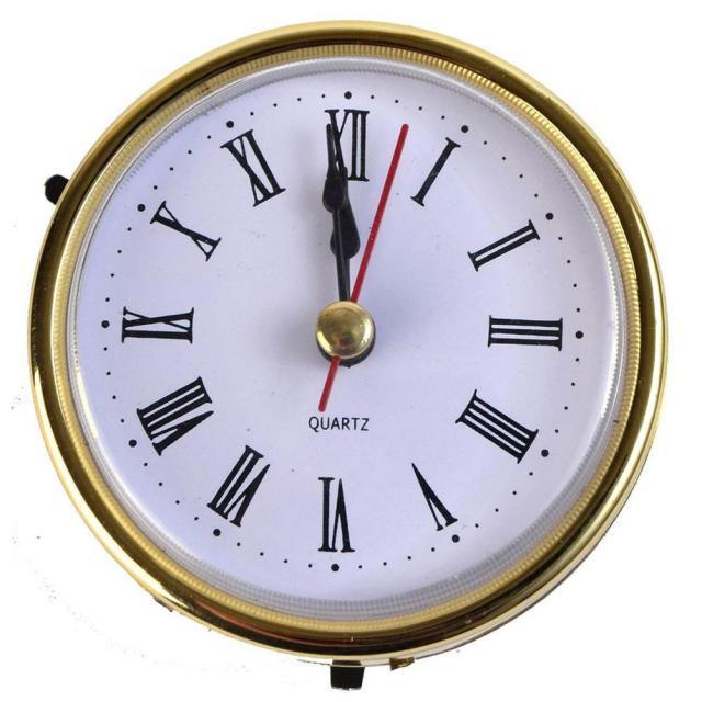 Vintage Black Metal Art Table Clock Silent Non-Ticking Battery Control